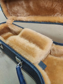 Case Banjo Azul Costurado com Pelúcia Caramelo