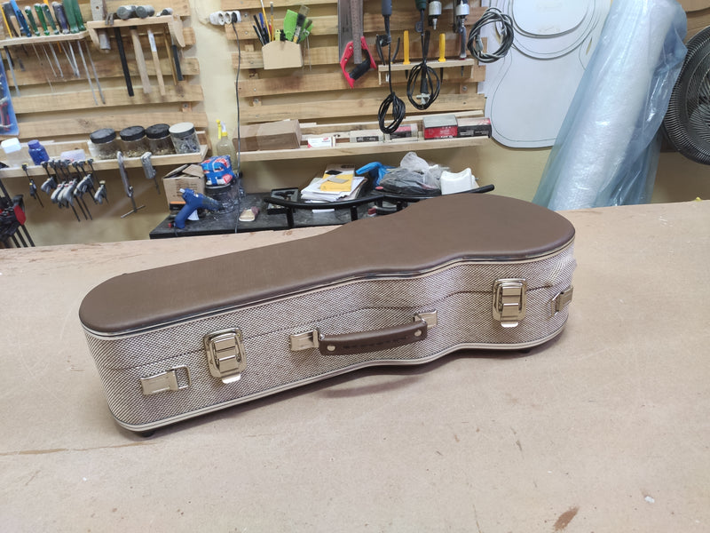 Case Cavaco Bi-Color Marrom Claro com Pelúcia Caramelo