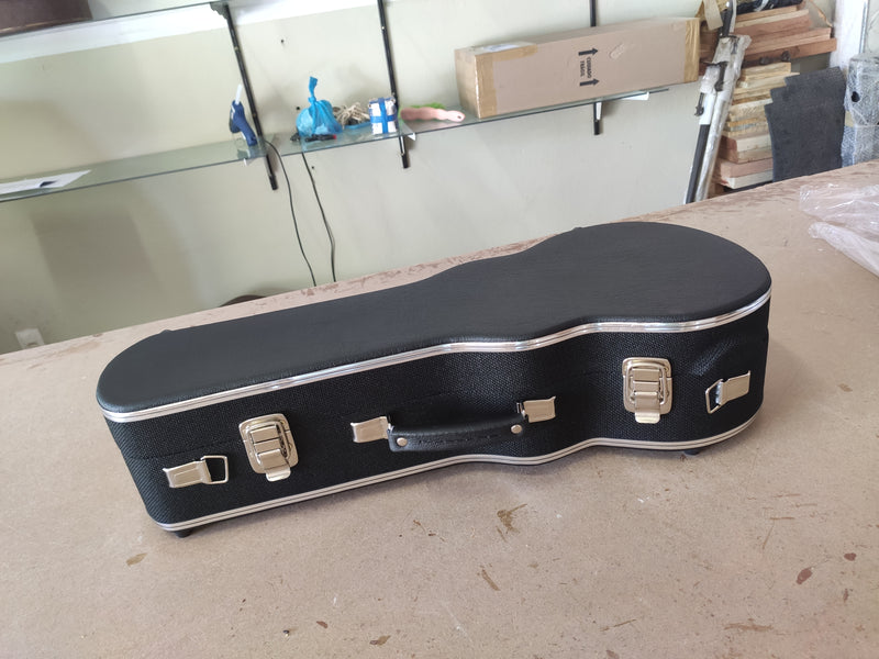 Case Cavaco Preto Honda com Pelúcia Azul Marinho