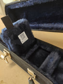 Case de Banjo Preto 3D com Pelúcia Azul