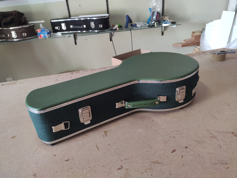 Case de Banjo Verde Liso com Pelúcia Verde